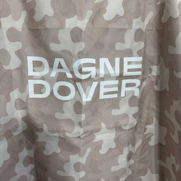 Dagne Dover XL camo dust bag with cinch closure - Picture 3 of 4